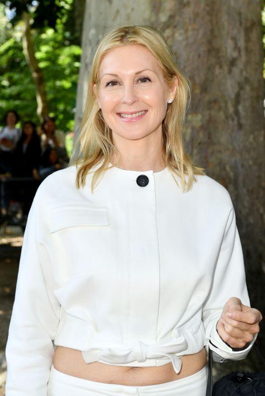 KELLY RUTHERFORD at Berluti Menswear Spring/Summer 2020 Show in Paris 06/21/2019