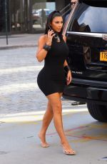 KIM KARDASHIAN Arrives at Ray