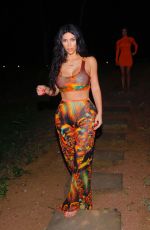KIM KARDASHIAN Out for Dinner in Costa Rica 06/26/2019