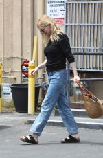 KIRSTEN DUNST Leaves Lakeside Nail Spa in Toluca Lake 06/14/2019