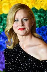 LAURA LINNEY at 2019 Tony Awards in New York 06/09/2019