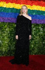 LAURA LINNEY at 2019 Tony Awards in New York 06/09/2019