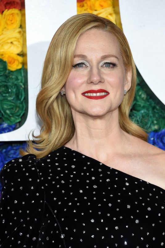 LAURA LINNEY at 2019 Tony Awards in New York 06/09/2019