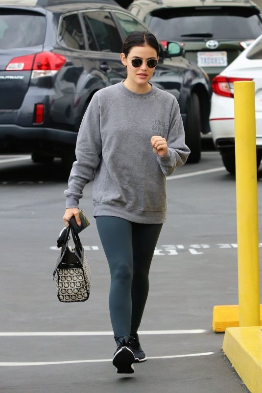 LUCY HALE Arrives at a Dentists Office in Toluca Lake 06/20/2019