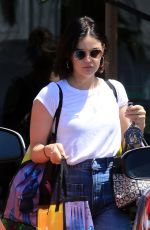 LUCY HALE Shopping at Maxwell Dog in Studio City 06/07/2019