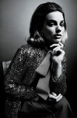 MARGOT ROBBIE for Vogue Magazine, July 2019