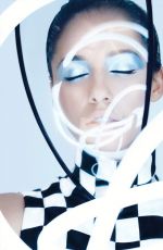 NAOMI SCOTT in Vogue Magazine, UK April 2019