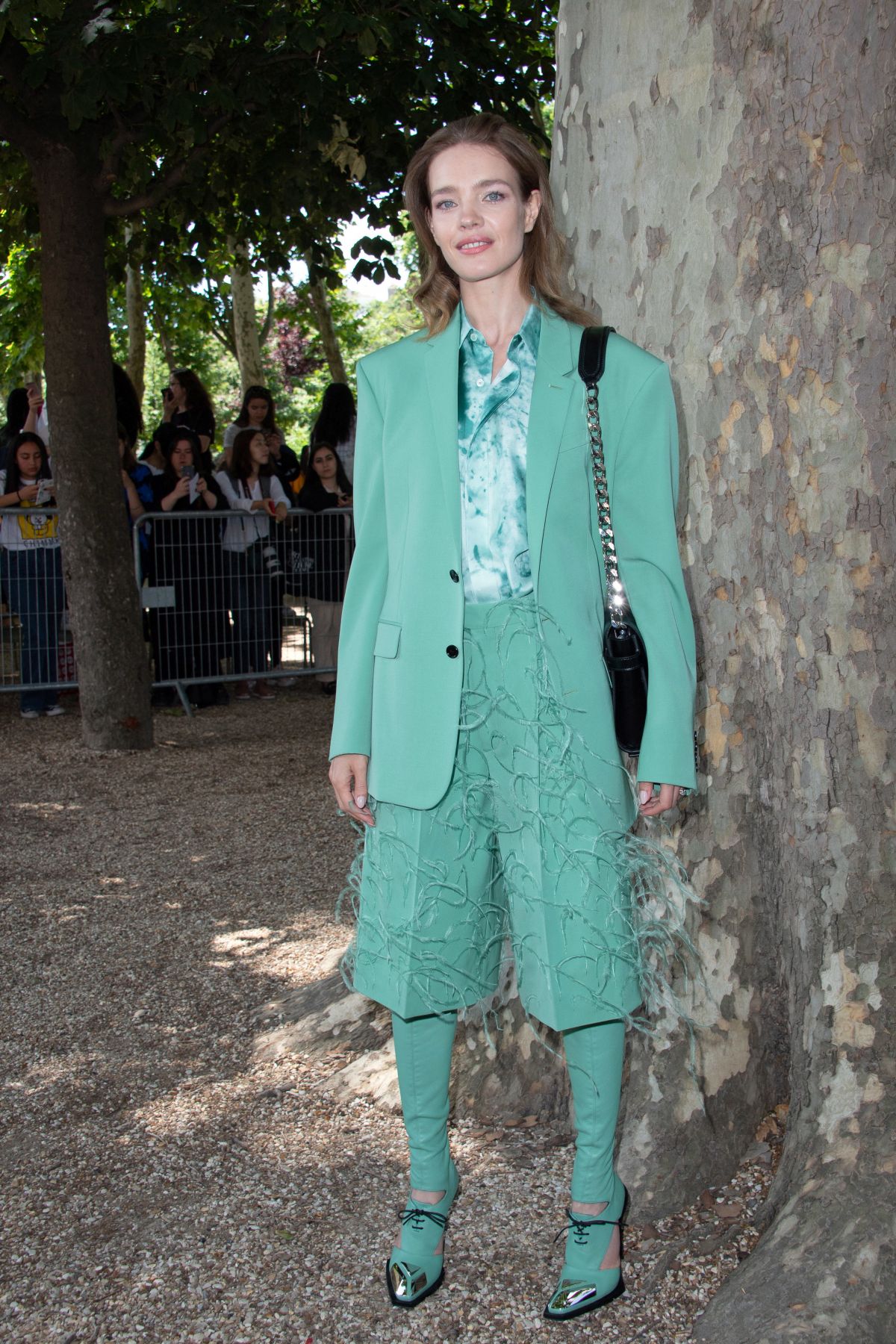 natalia-vodianova-at-berluti-show-at-paris-fashion-week-06-21-2019-6.jpg