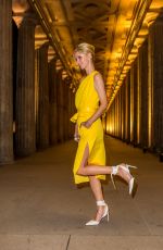 NICKY HILTON at Max Mara Resort 2020 Fashion Show 06/03/2019