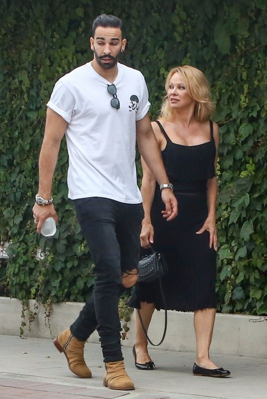 PAMELA ANDERSON Out and About in Malibu 06/09/2019