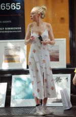 PORTIA DOUBLEDAY Shopping for Artwork in New York 06/27/2019