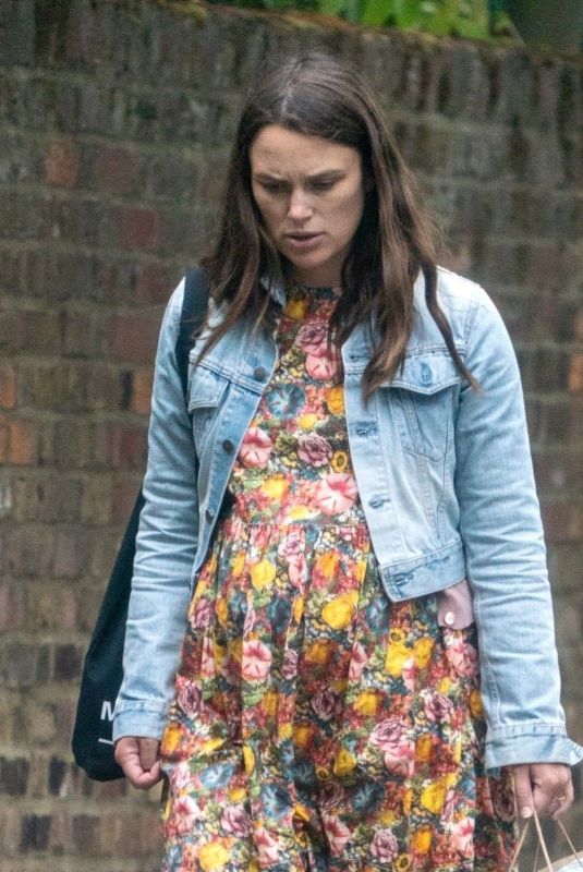 Pregnant KEIRA KNIGHTLEY Out in London 06/15/2019