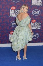 RAELYNN at 2019 CMT Music Awards in Nashville 06/05/2019