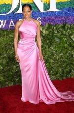 REGINA KING at 2019 Tony Awards in New York 06/90/2019