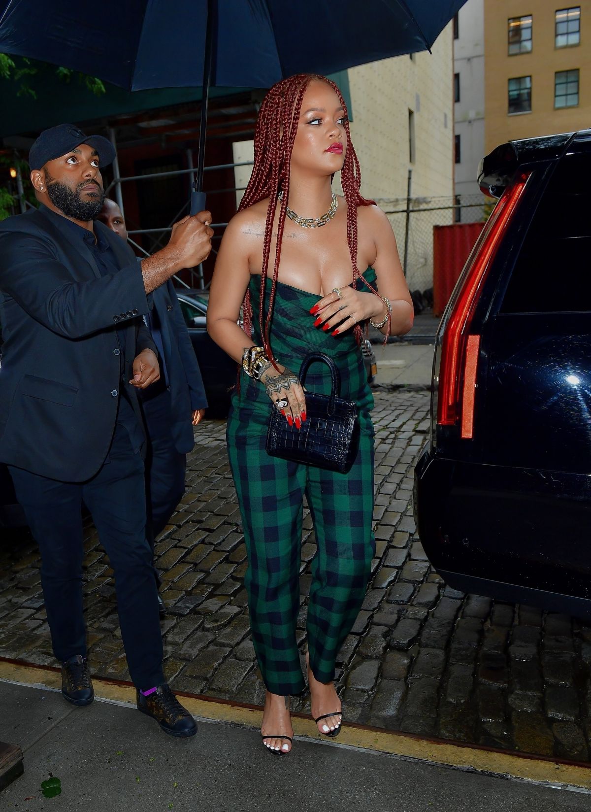 Rihanna Arrives At Late Night With Seth Meyers In New York