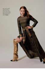 SADIE SINK in L