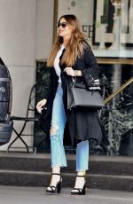SOFIA VERGARA Shopping at Saks Fifth Avenue in Beverly Hills 05/31/2019