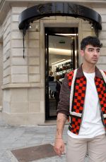SOPHIE TURNER and Joe Jonas Out Shopping in Paris 06/22/2019