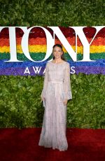 SUTTON FOSTER at 2019 Tony Awards in New York 06/90/2019