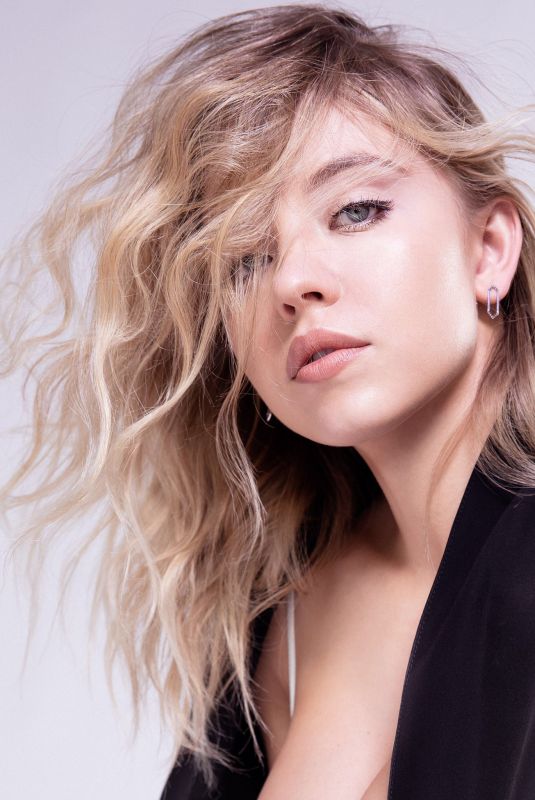 SYDNEY SWEENEY for Chicago Social Magazine, May 2019