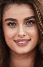 TAYLOR HILL at CFDA Fashion Awards in New York 06/03/2019