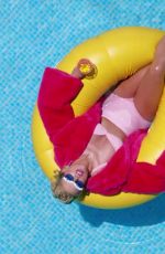 TAYLOR SWIFT - You Need to Calm Down BTS