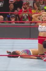 WWE - ALEXA BLISS, BECKY LYNCH, BAYLEY and LACEY EVANS 06/10/2019