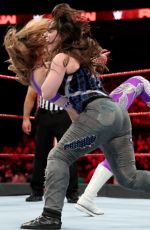 WWE - Raw Digitals 06/03/2019