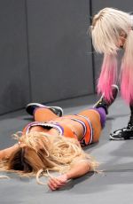 WWE - Smackdown Live Digitals 06/04/2019