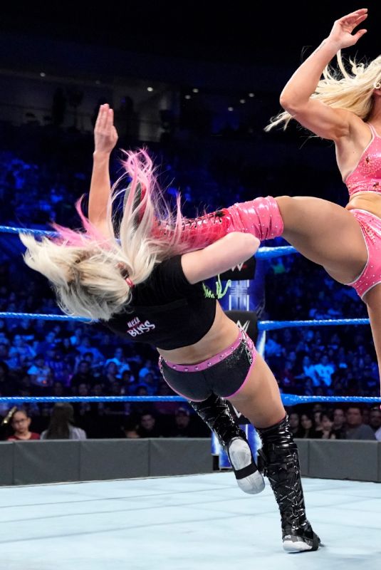 WWE - Smackdown Live Digitals 06/04/2019