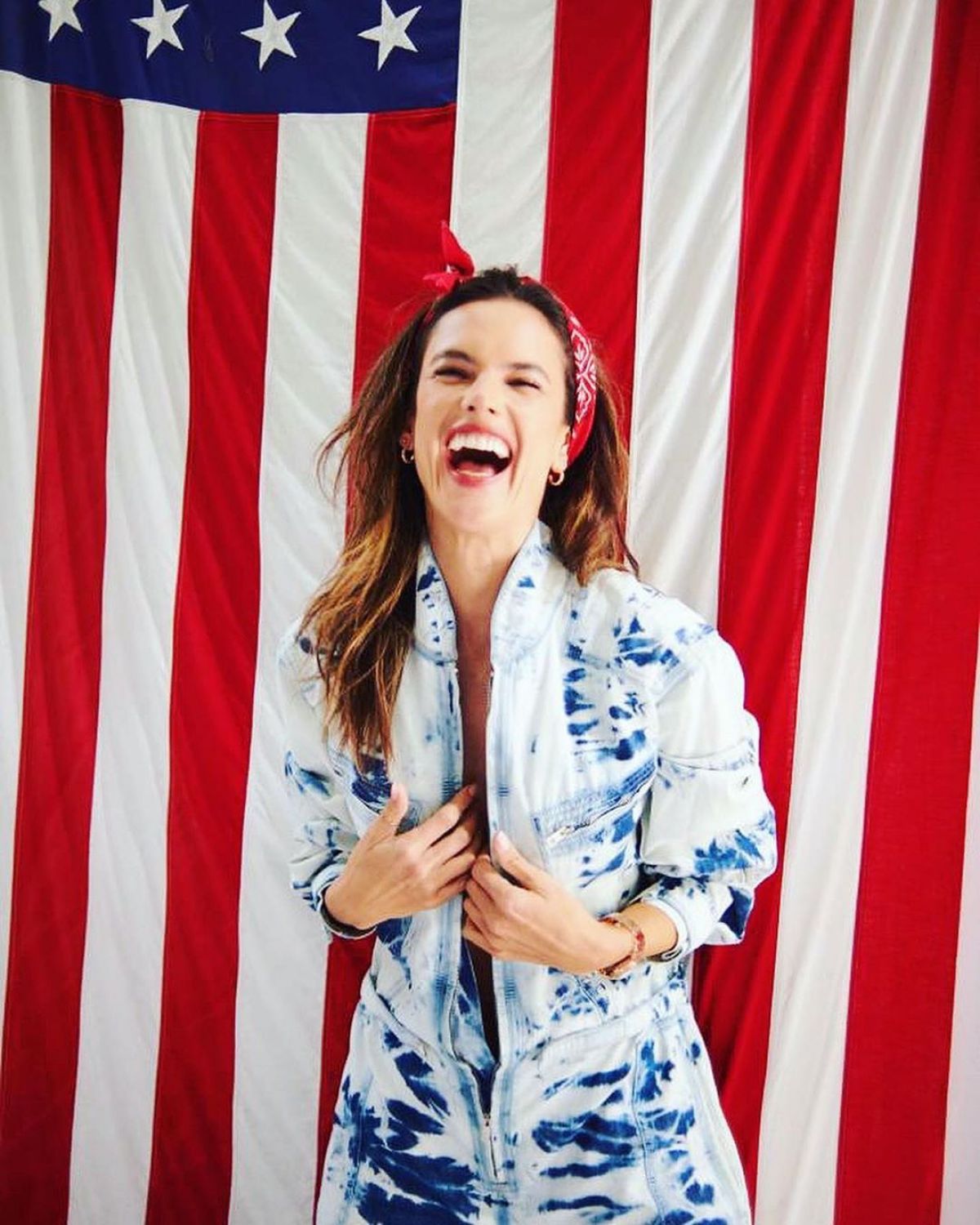 alessandra-ambrosio-independence-day-photoshoot-instagram-pictures-07-04-2019-2.jpg