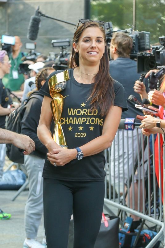 ALEX MORGAN Arrives in New York After Winning 2019 Fifa Women’s World Cup 07/08/2019