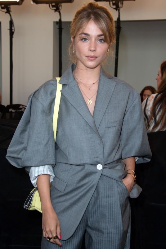 ALICE ISAAZ at Acne Studios Haute Couture Fall/Winter 2019/2020 Show at Paris Fashion Week 06/30/2019