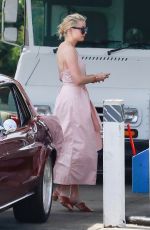 AMBER HEARD at a Gas Station in Los Angeles 07/09/2019