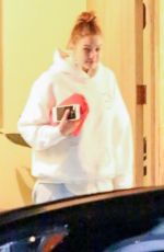 BELLA and GIGI HADID Leaves 4th of July Party in Los Ange;es 07/04/2019