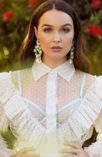 CAMILLA LUDDINGTON in Modeliste Magazine, June 2019