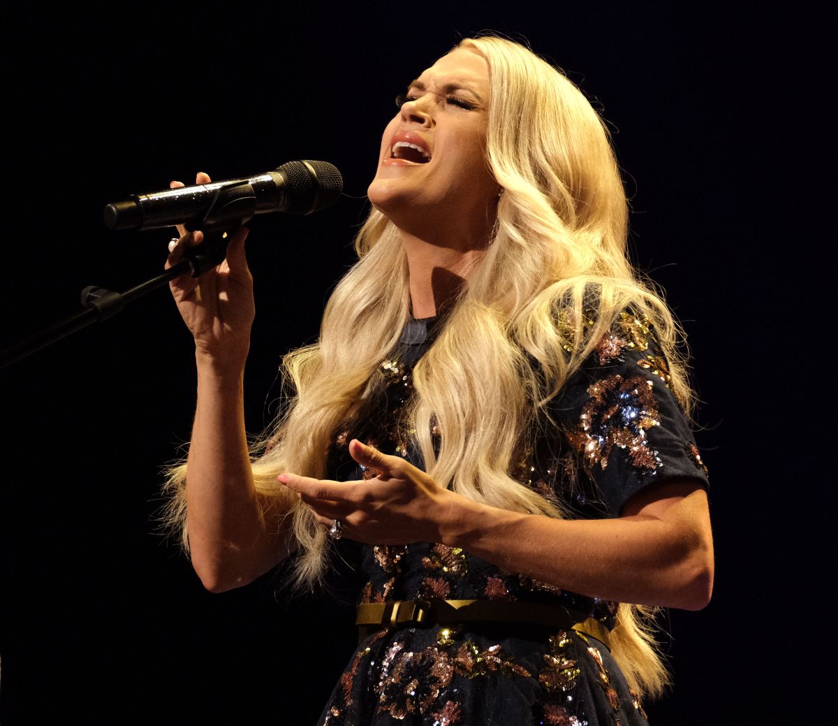 carrie-underwood-performs-at-grand-ole-opry-in-nashville-07-19-2019-9.jpg