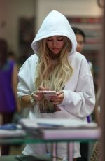 DELILAH HAMLIN Leaves a Nail Salon in Beverly Hills 07/11/2019
