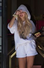DELILAH HAMLIN Leaves Nail Salon in Beverly Hills 07/11/2019