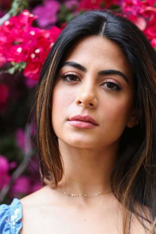 EMERAUDE TOUBIA - Hallmark
