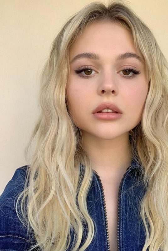 EMILY ALYN LIND at a Photoshoot, 2019