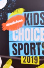 GABRIELLE UNION at Nickelodeon Kids