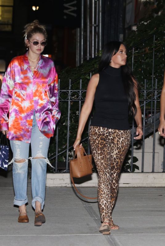 GIGI and BELLA HADID and KACEY MUSGRAVES Out for Dinner in New York 07/19/2019