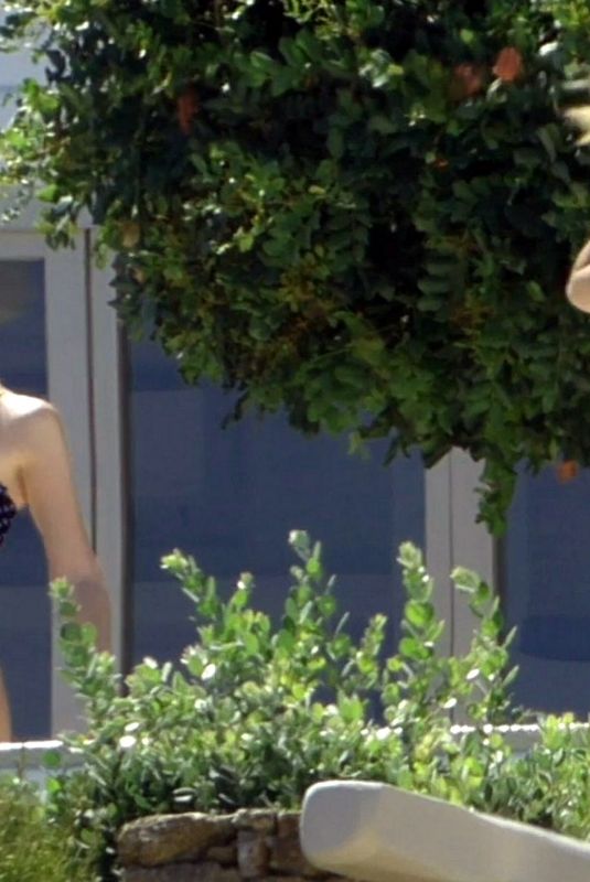 GIGI and BELLA HADID at Their Villa on Mykonos Island 07/28/2019