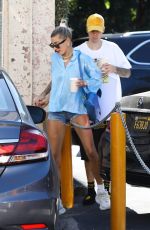 HAILEY and Justin BIEBER Out for Coffee in Beverly Hills 07/19/2019