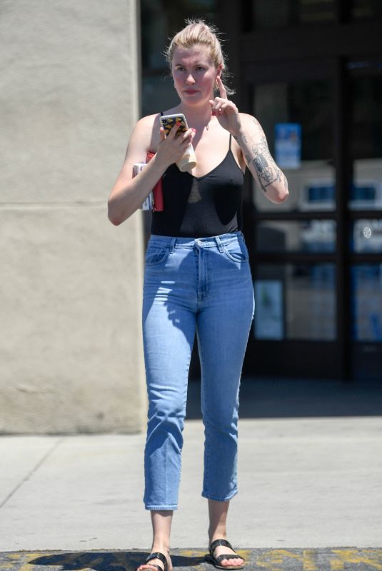 IRELAND BALDWIN Out and About in Los Angeles 07/11/2019