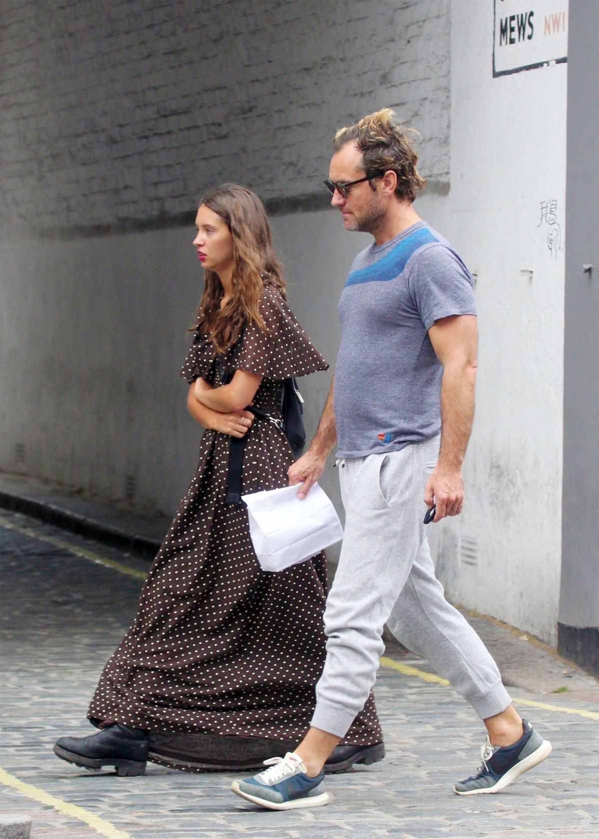 iris-and-jude-law-out-for-lunch-in-london-07-14-2019-1.jpg