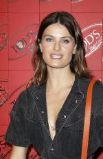 ISABELI FONTANA at Tod