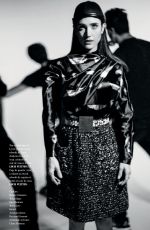 JENNIFER CONNELLY in L