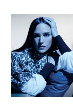 JENNIFER CONNELLY in L
